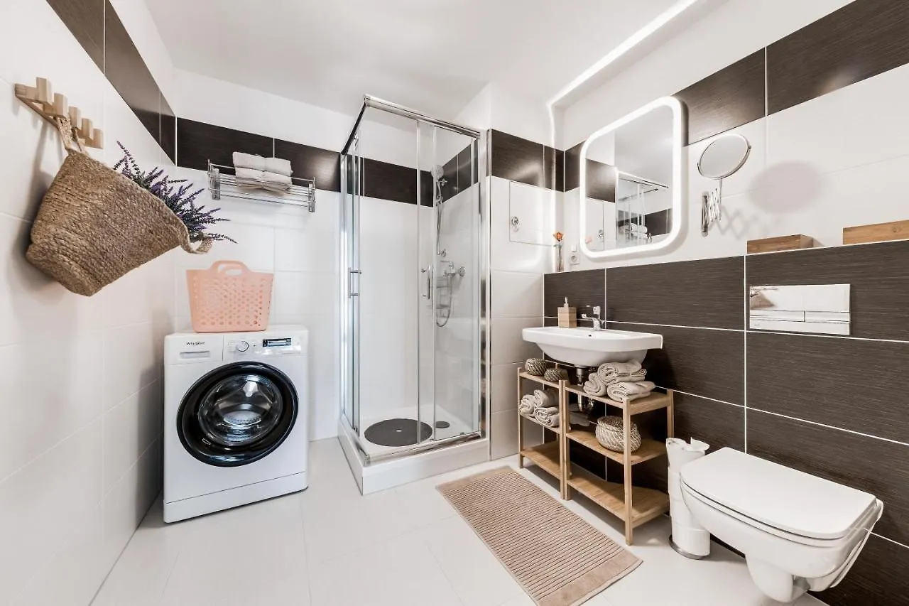 Nove Studio Safari /Rezidence Harfistka/ O2 Arena Apartamento Praga República Checa
